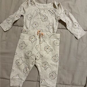 Disney Baby Winnie the Pooh Long Sleeve Onesie Pant Set 9 Month